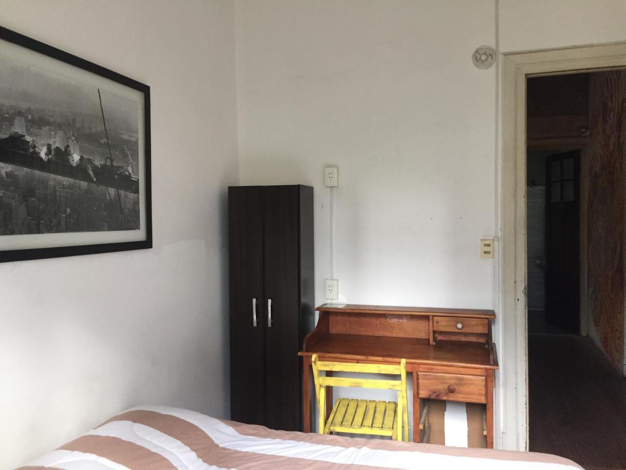 مونتيفيديو Pocitos Hostel المظهر الخارجي الصورة